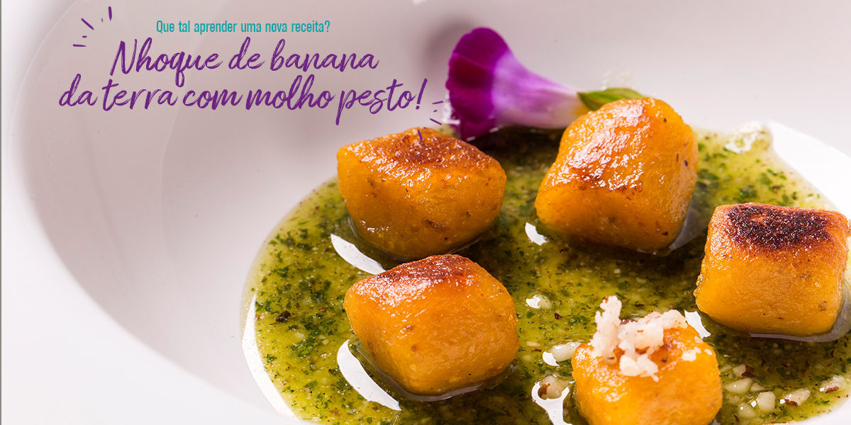 prato com nhoque de bananas